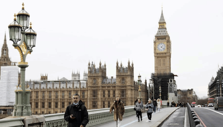 英国脱欧十年六位首相折戟!问题不在人 在系统?