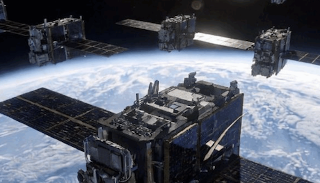黄仁勋扶持新云商、太空数据中心2040年才平价？拆解AI基础设施的底牌