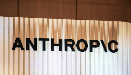 Anthropic招股书曝光:2万亿估值背后的算力豪赌与AI生存风险